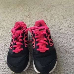 Girls Nike shoes